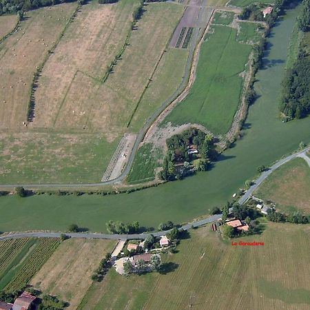 Gite La Garauderie Villa L'Ile-d'Elle Luaran gambar