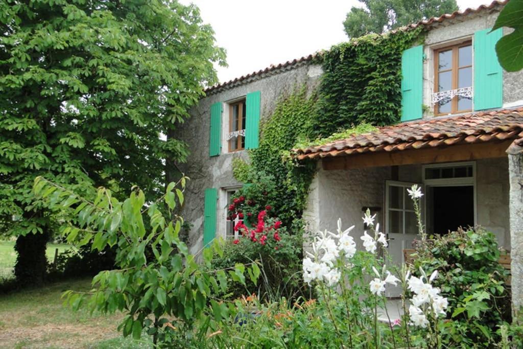 Gite La Garauderie Villa L'Ile-d'Elle Luaran gambar