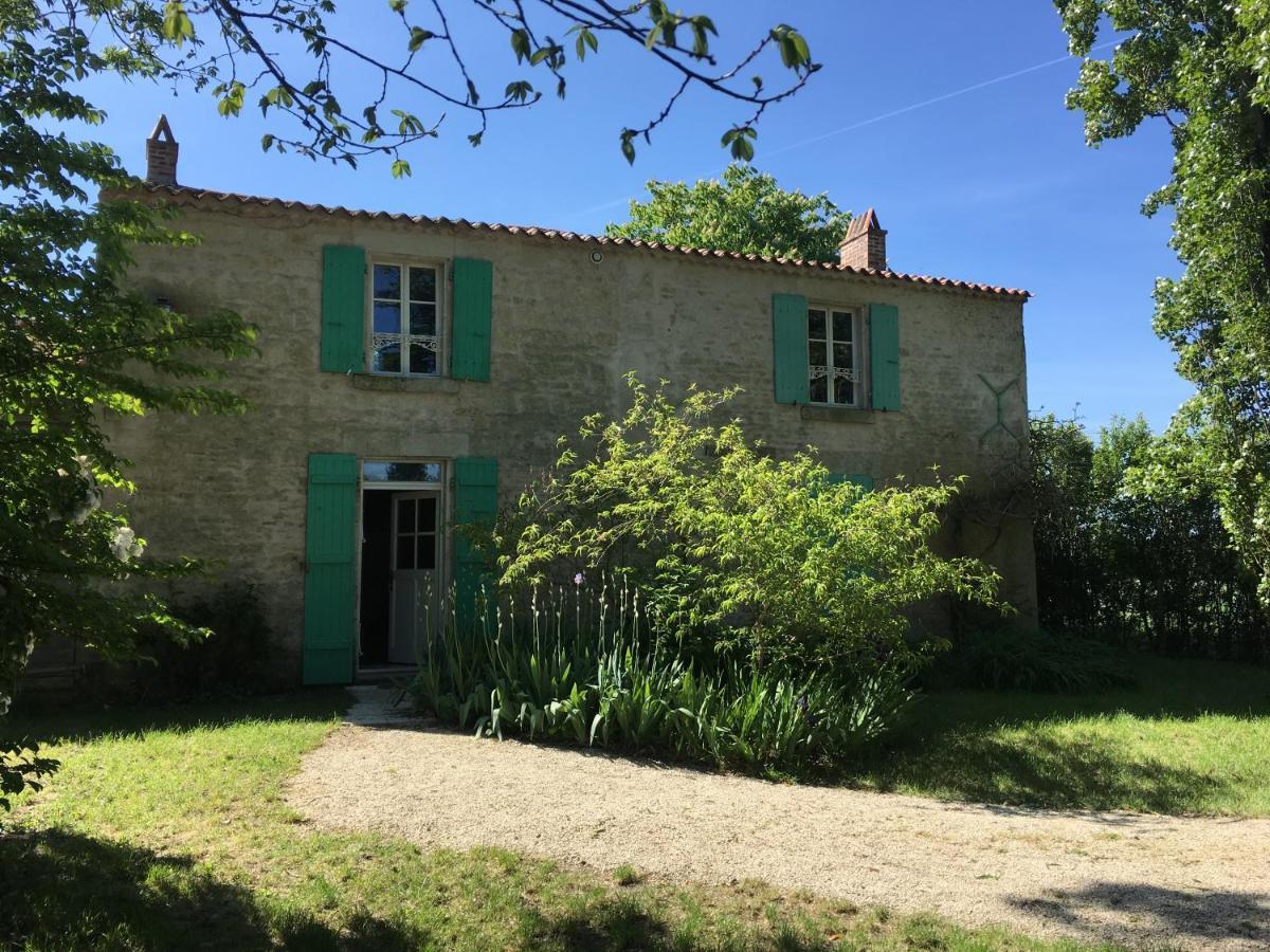 Gite La Garauderie Villa L'Ile-d'Elle Luaran gambar