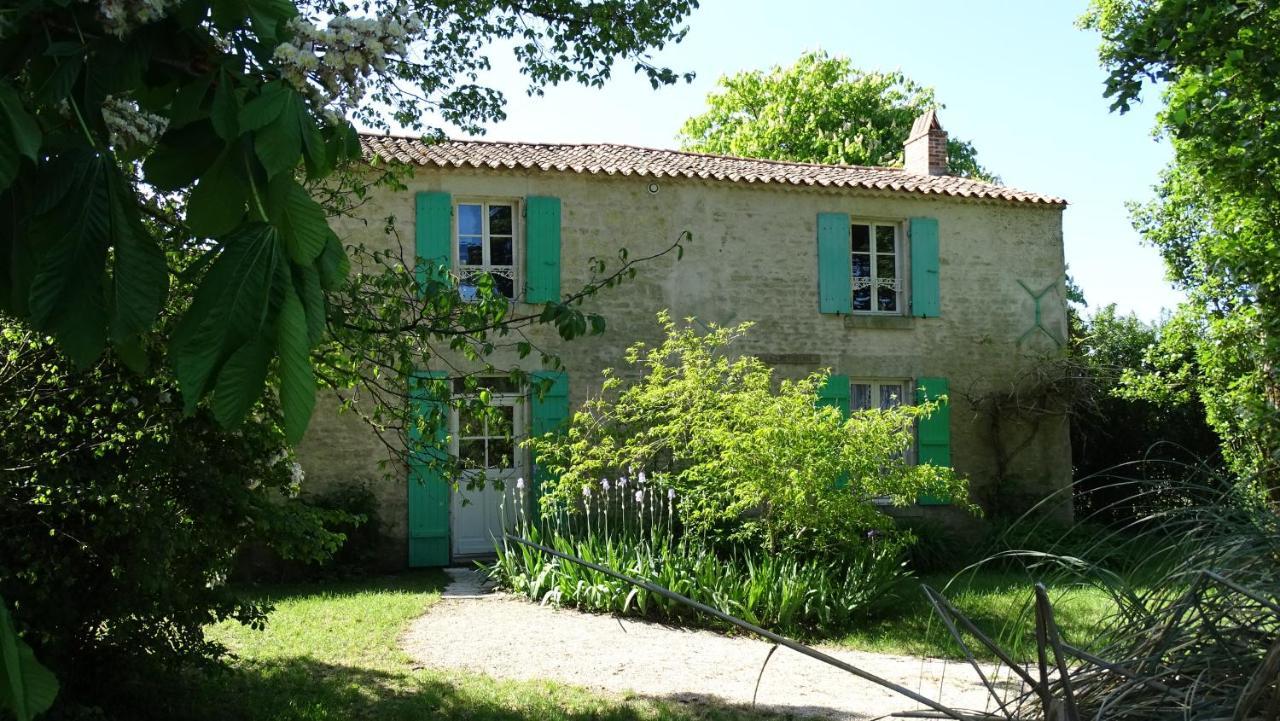 Gite La Garauderie Villa L'Ile-d'Elle Luaran gambar